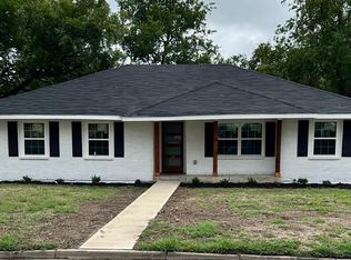1309 Sycamore St, Waxahachie, TX 75165