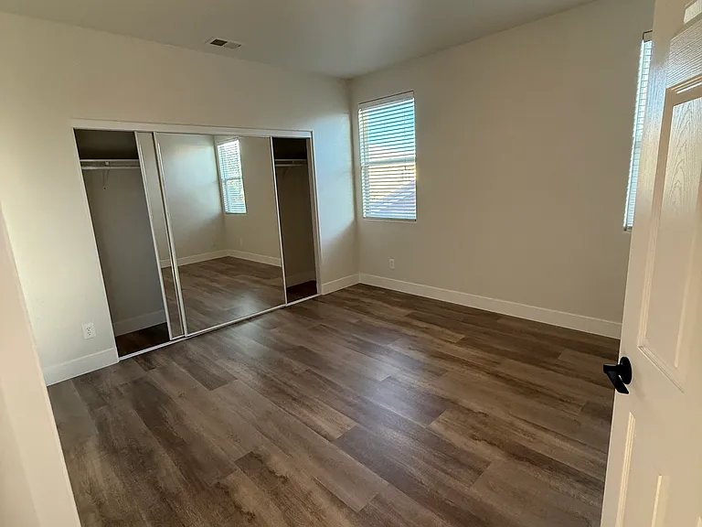 656 Cedar Mountain Dr — Photo 32