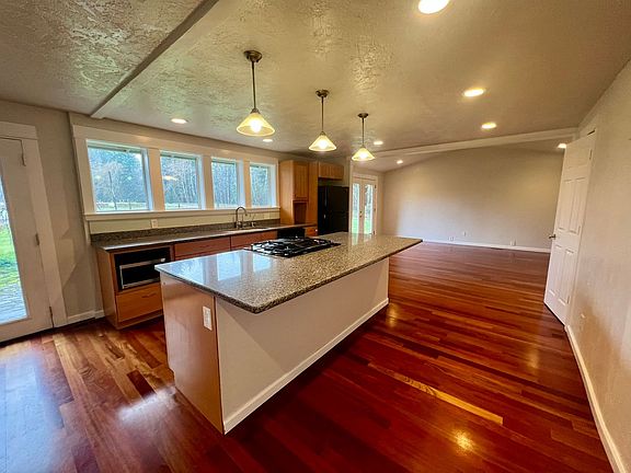 2nd image of 2027 26th Ave NW