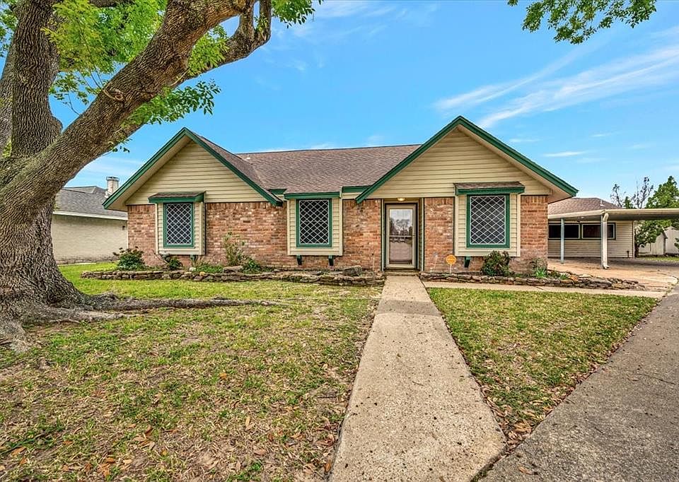 1st image of 1813 Salem Drive