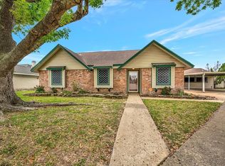 1813 Salem Dr, Deer Park, TX 77536