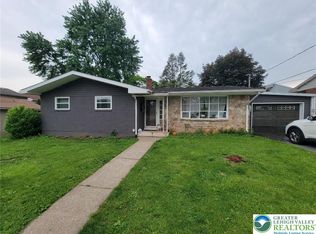 1985 Siegfried St, Bethlehem, PA 18017