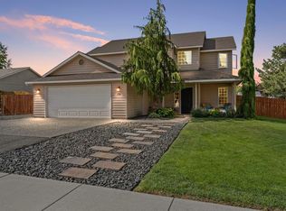 136 Ogden St, Richland, WA 99352