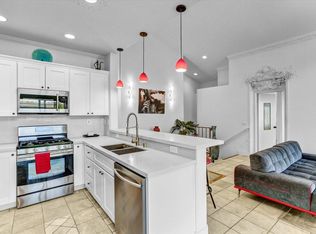 5536 Renaissance Ave #1, San Diego, CA 92122