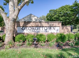 2565 Abbington Dr SE, Grand Rapids, MI 49506