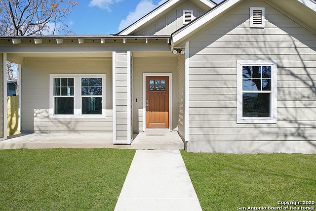 1st image of 915 Virginia Blvd