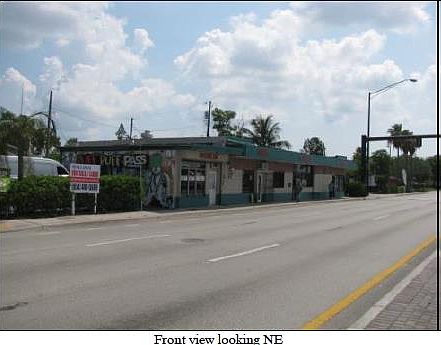 5th image of 101 W Sunrise Blvd