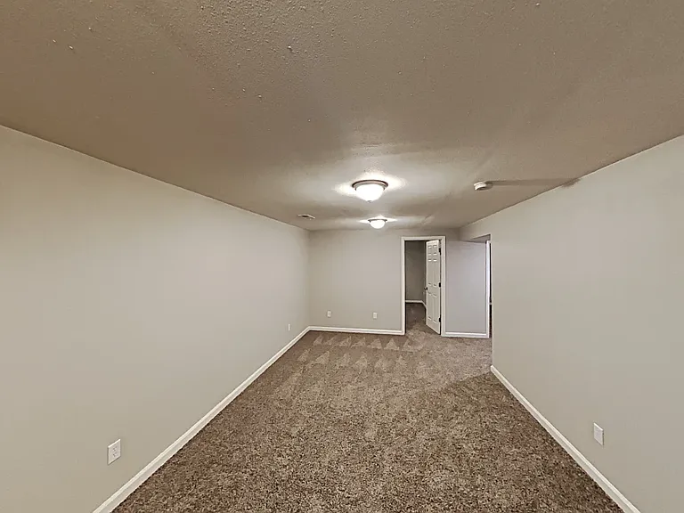 4571 S Memphis St — Photo 4