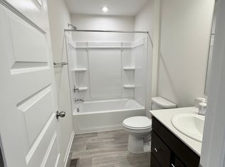 2782 Cleo St, Delaware, OH 43015