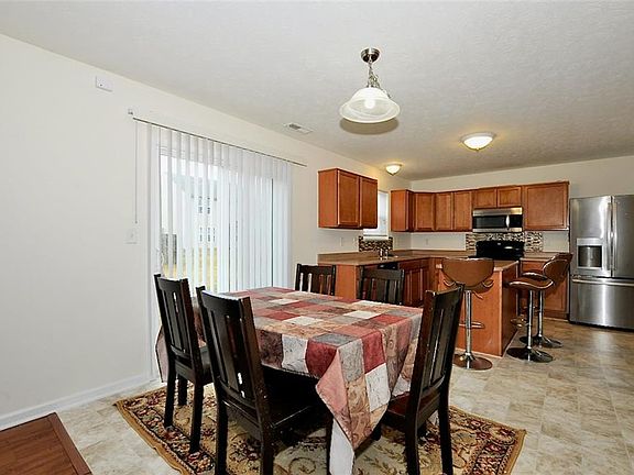 3rd image of 3144 Bent Timber Dr