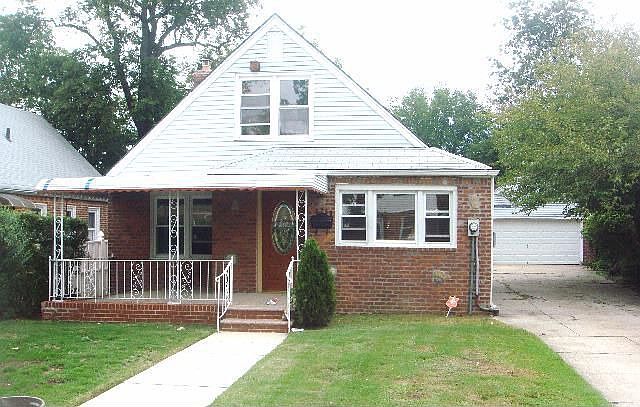 1st image of 22733 113th Dr