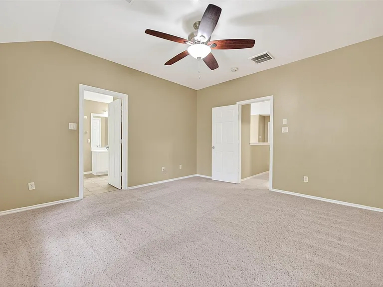 54 Blue Creek Pl — Photo 22