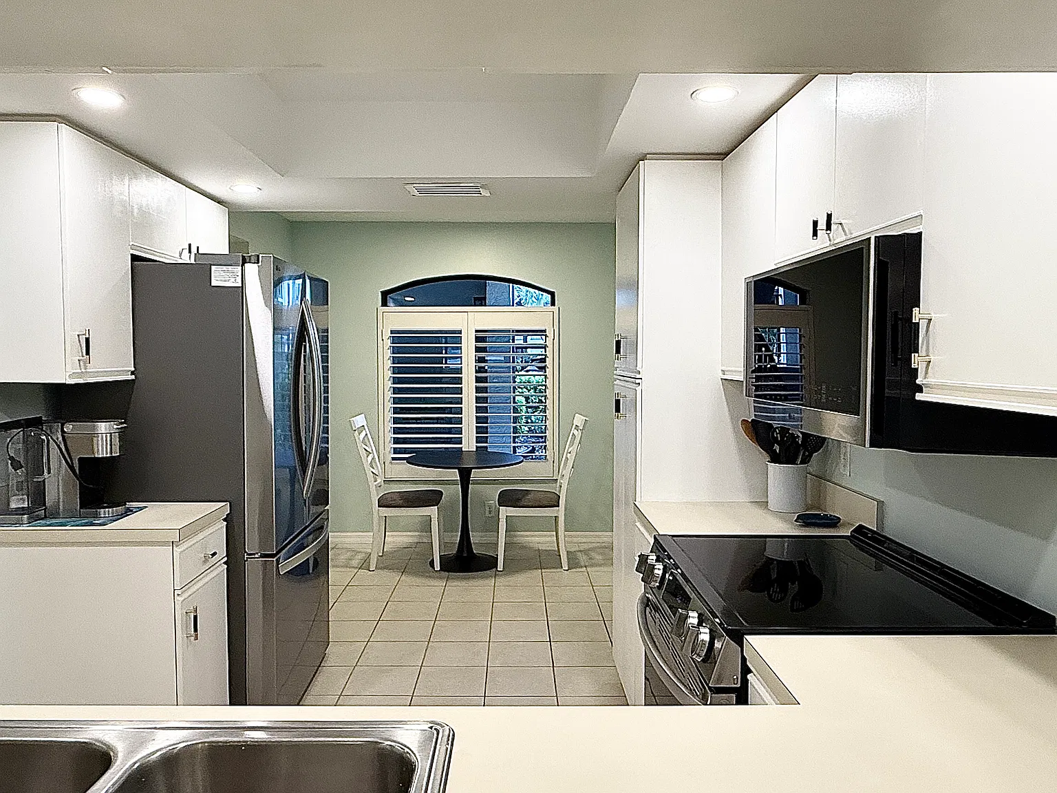 2 bed, 1275 sqft, $2,395 — Photo 2