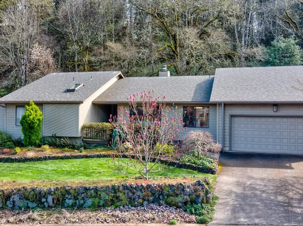 3448 Hidden Valley Dr NW, Salem, OR 97304
