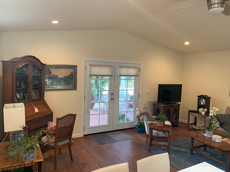 2555 Ardath Rd #B — Photo 3