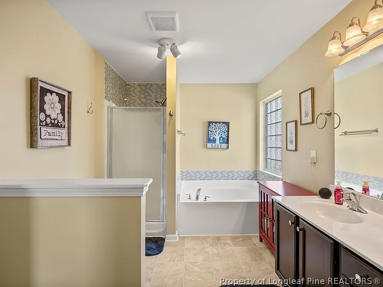 1453 Dulles Rd — Photo 35