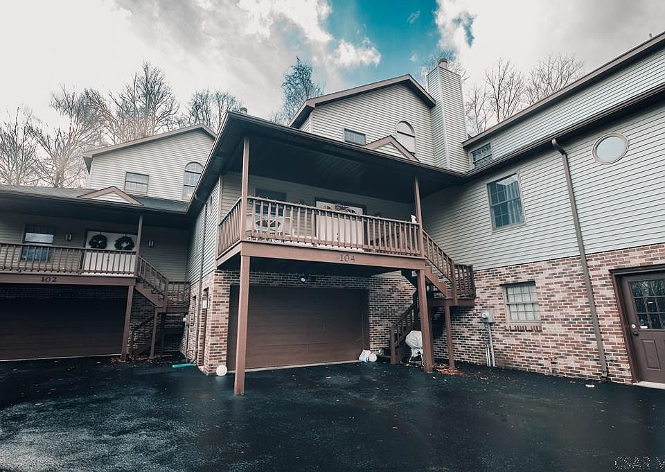 104 Cheney Oak Dr, Johnstown, PA 15905 Zillow