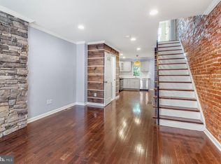 2218 Titan St, Philadelphia, PA 19146