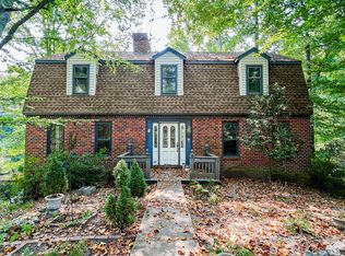 202 Skye Dr, Weems, VA 22576