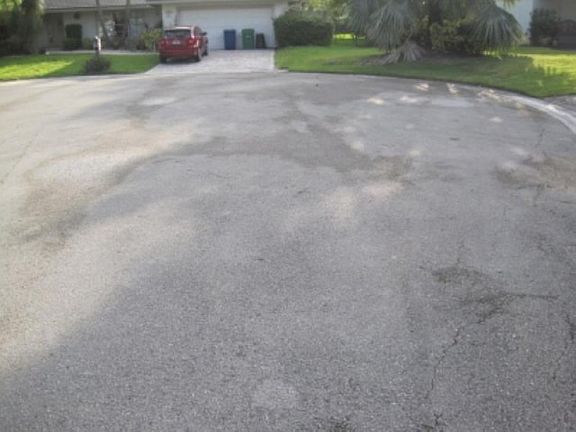 5th image of 8403 NW 20th Pl