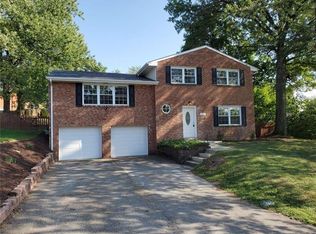 327 Coleman Dr, Monroeville, PA 15146