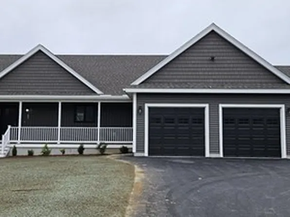 126 Elm St, Uxbridge, MA 01569