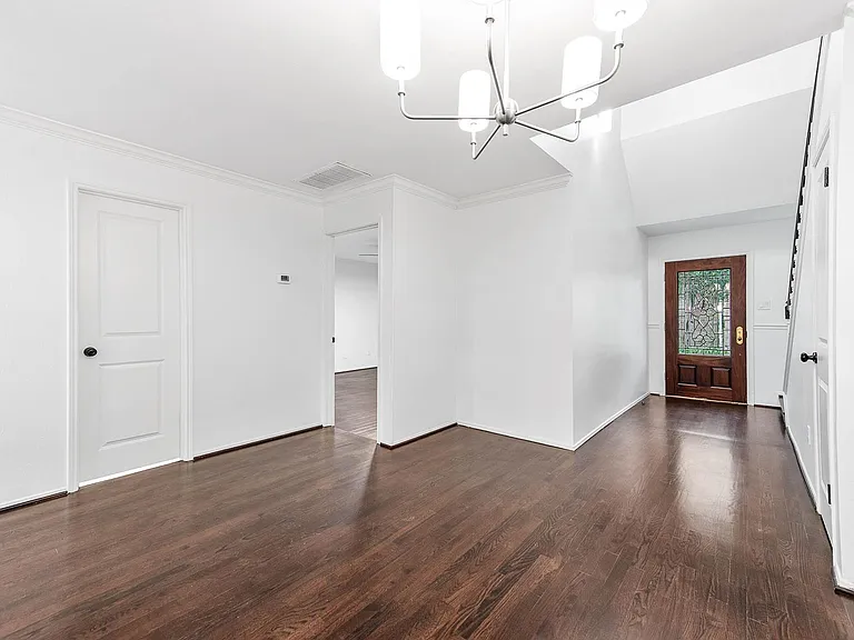 727 Bunker Hill Rd #104 — Photo 32