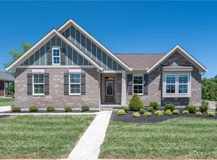 1548 Chestnut Grove Ct, Bellbrook, OH 45305