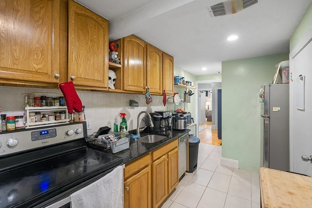 56 Park Vale Avenue - 12 — Photo 2