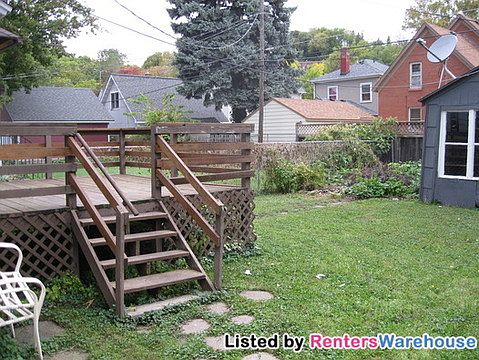 3rd image of 445 Banfil St