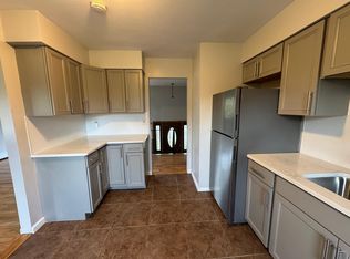 (Undisclosed Address), Amityville, NY 11701