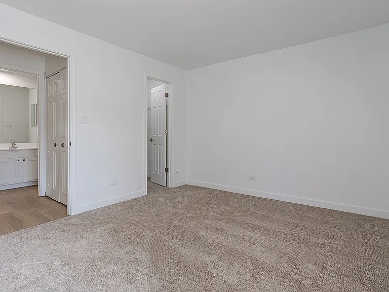 ReNew on Naper — Photo 19