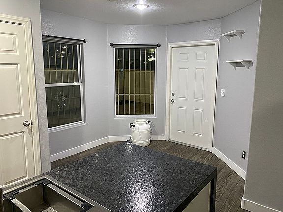Breakfast nook