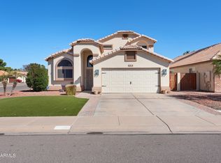 201 S Crosscreek Dr, Chandler, AZ 85225