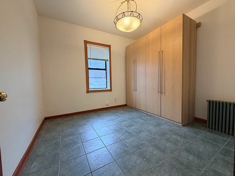 90 Main St #2B — Photo 5