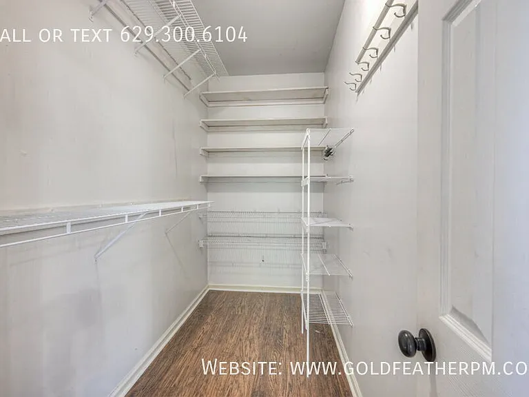 5888 Woodlands Ave — Photo 31