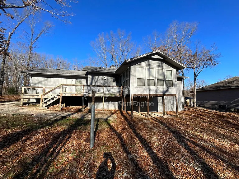 12 Sunderland Dr — Photo 4