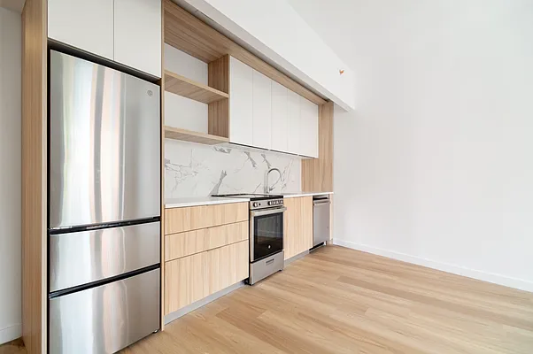 Rented by REAL New York | media 6