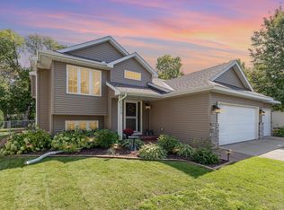 1513 Driving Park Rd, Stillwater, MN 55082