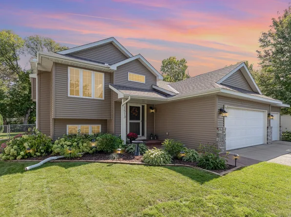 1513 Driving Park Rd, Stillwater, MN 55082