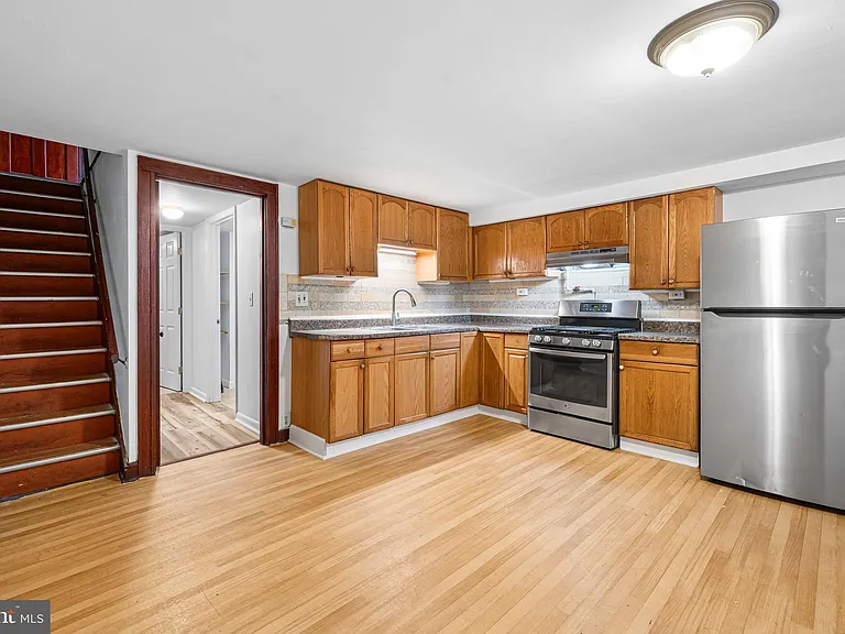 315 Elrino St — Photo 11