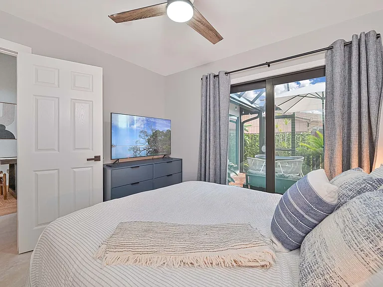 6386 Royal Woods Dr — Photo 21
