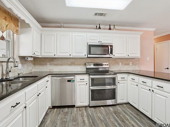 2nd image of 17525 Breman Dr