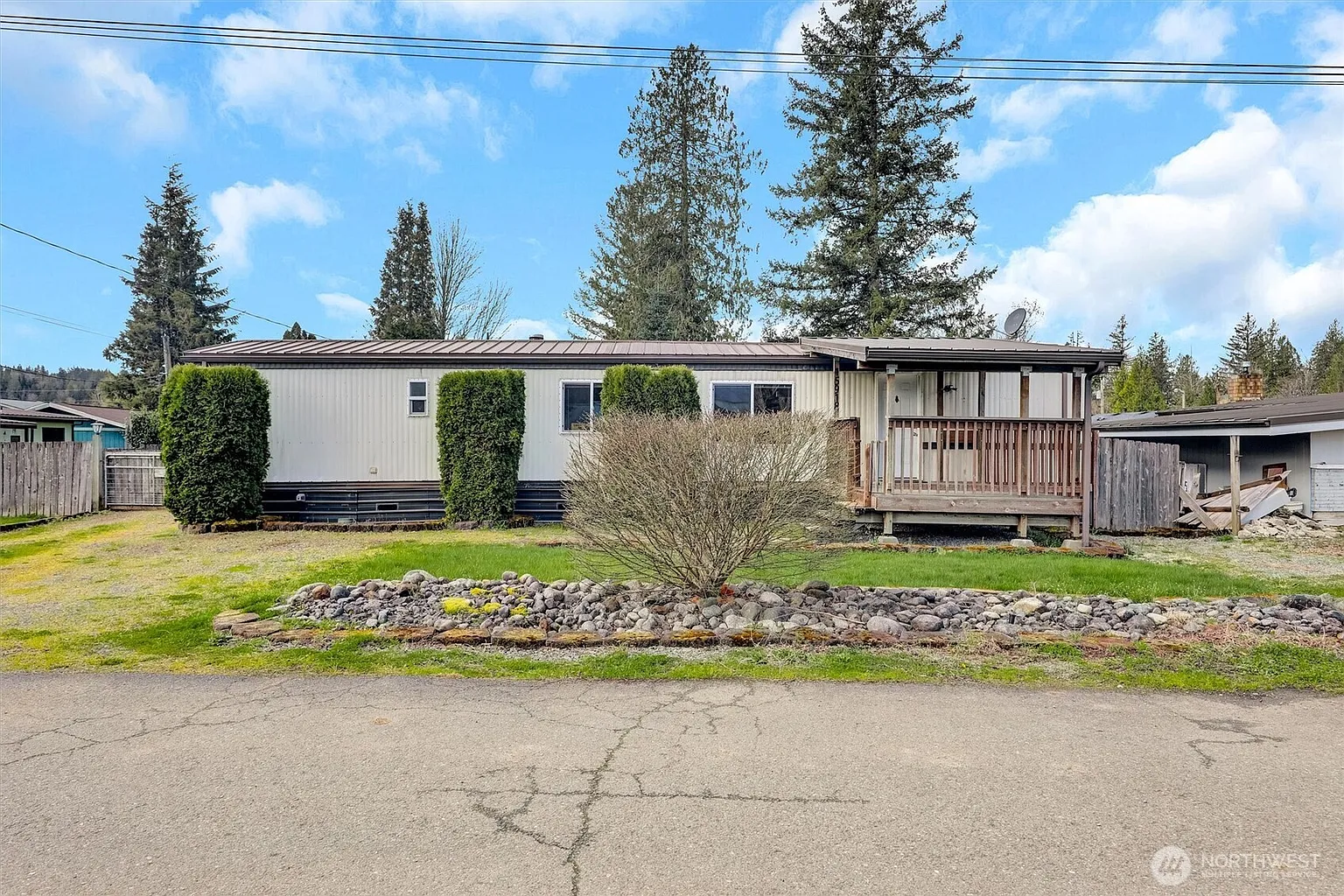 15918 356th Avenue SE photo 1