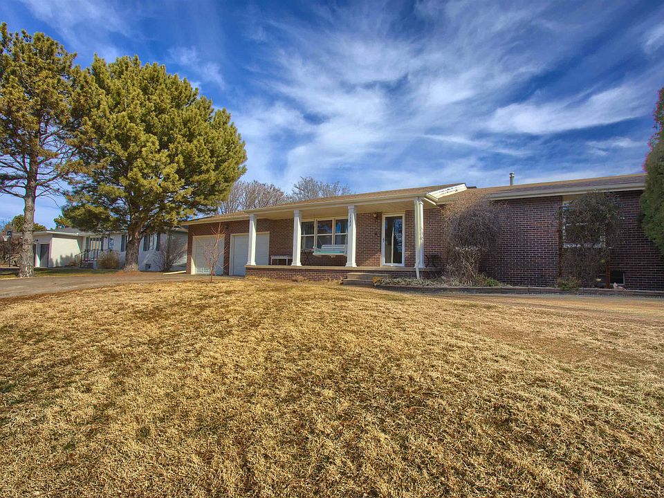1st image of 3306 Lincoln Dr