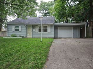 105 Winding Ln, Rantoul, IL 61866