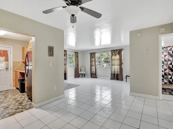 20310 NE 2nd Avenue #17, Miami Gardens, FL 33179