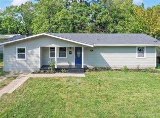 3831 Orchard St, Forest Hill, TX 76119
