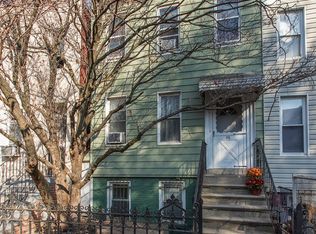 213 14th St, Brooklyn, NY 11215