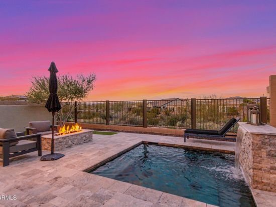 2324 W CEDAR RIDGE Road, Phoenix, AZ 85085